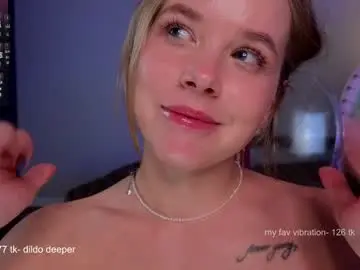 Chaturbate Live Sex of milly_shy