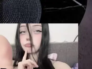 Chaturbate Adult Video Chat of ophelia_amber