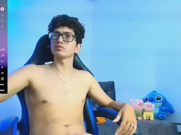Chaturbate Sex Cam of tylerwhiite_