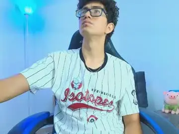 Chaturbate Free Porn Cam of tylerwhiite_