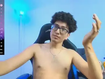 Chaturbate Watch Live Sex Cams of tylerwhiite_