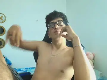 Chaturbate Free Porn Cam of tylerwhiite_