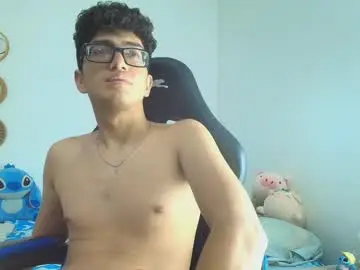 Chaturbate Sex Cam of tylerwhiite_