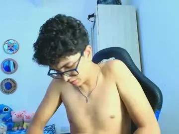 Chaturbate Sex Cam of tylerwhiite_