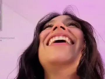 Chaturbate Live Sex Cam of pia_stone1