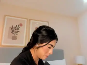 Chaturbate Watch Live Sex Cams of arirobert_