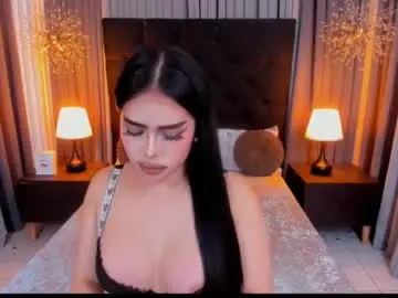 Chaturbate Live Porn of hennessygoddess69