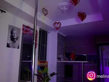 Chaturbate Live Porn of melina_smith1