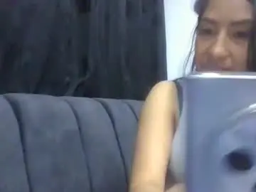 Chaturbate Sex Cam of violetta_m_