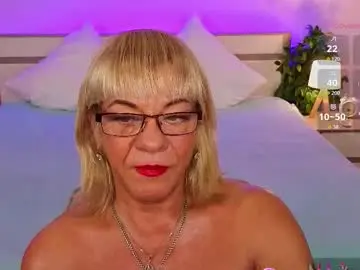 Chaturbate Sex Cam of miss_redfox