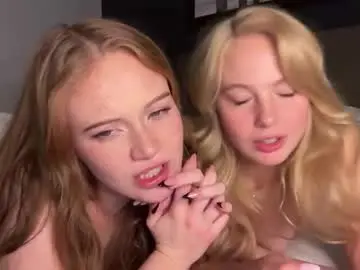 Chaturbate Watch Live Sex Cams of vixenvictoriaa