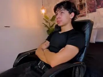 Chaturbate Best live sex cam show of tyler_durtenn