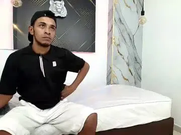 Chaturbate Free Porn Cam of jordanandandrew