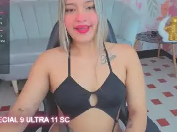 Chaturbate Watch Live Sex Cams of paris09_v