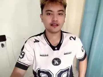 Chaturbate Live Sex Cam of xxhotloyd_cummerx