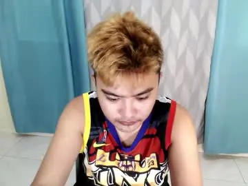 Chaturbate Adult Video Chat of xxhotloyd_cummerx