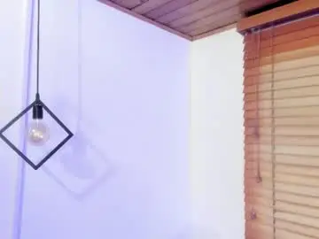 Chaturbate Best live sex cam show of gennesis_love