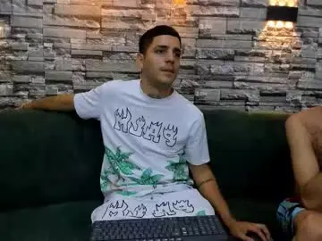 Chaturbate Live Sex Cam of oversized_guy