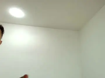 Chaturbate Live Porn of skinny_zeth