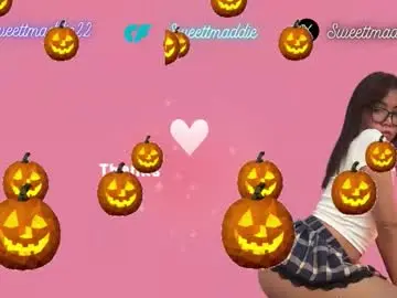 Chaturbate Best live sex cam show of sweettmaddie