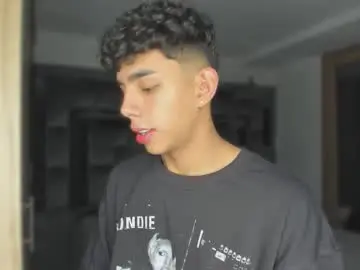 Chaturbate Live Sex of andrew_twink18