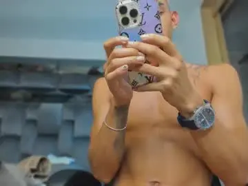 Chaturbate Watch Live Sex Cams of andrew_twink18