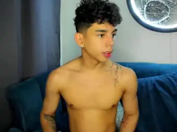 Chaturbate Sex Chat of andrew_twink18