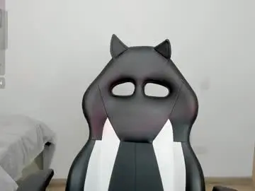Chaturbate Live Sex Cam of anniemora_