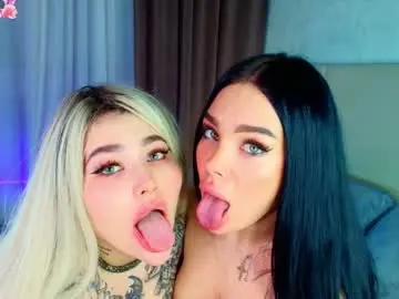 Chaturbate Best live sex cam show of crazy__berry