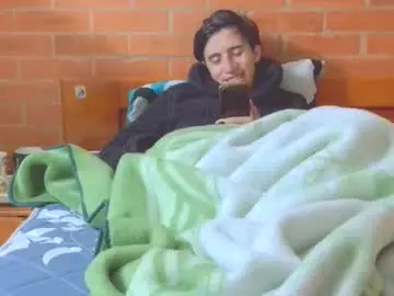 Chaturbate Adult Webcams of johan70nsexy