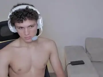 Chaturbate Watch Live Sex Cams of laureent__