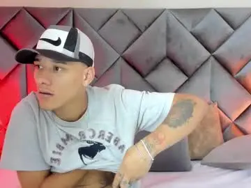 Chaturbate Sex Cam of buda_and_cataleya_