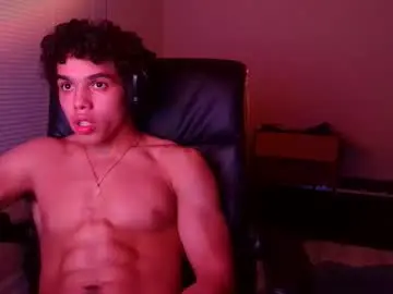 Chaturbate Adult Video Chat of itstarzan