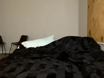 Chaturbate Live Sex Cam of itstarzan