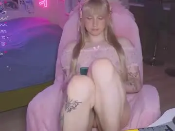 Chaturbate Nude Webcam of pinkvenom_