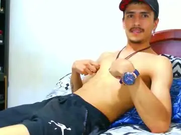 Chaturbate Live Porn of ryan_maxy