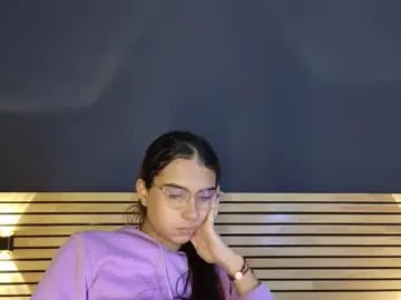 Chaturbate Adult Webcams of sarasaenz_99