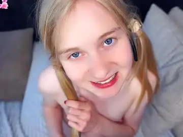 Chaturbate Live Sex Cam of phyllisearney