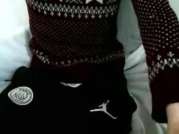 Chaturbate Sex Cam of hug_me