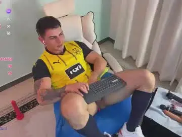 Chaturbate Sex Chat of angeloferro1