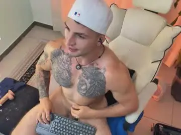 Chaturbate Sex Cam of angeloferro1