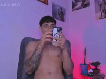 Chaturbate Sex Chat of alex_zt