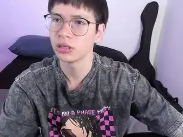 Chaturbate Live Sex Cam of andy_bankai