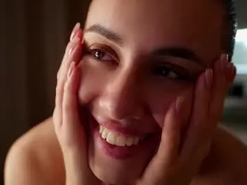 Chaturbate Free Porn Cam of juliacontrol