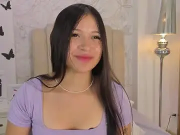 Chaturbate Live Sex Cam of foxy200__