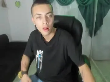 Chaturbate Live Sex of dereck_boy8