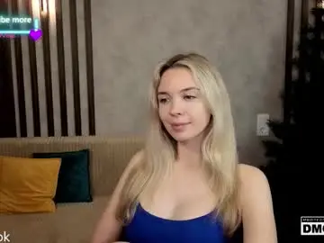 Chaturbate Sex Chat of holl1would