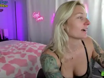 Chaturbate Nude Webcam of ryan_n_riley