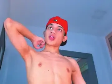 Chaturbate Best live sex cam show of sebax_00