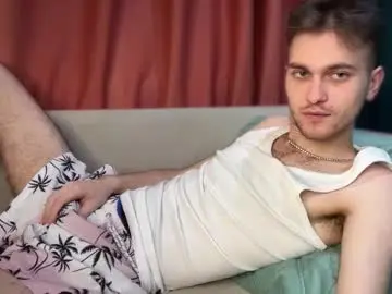 Chaturbate Live Sex Cam of tai_fun